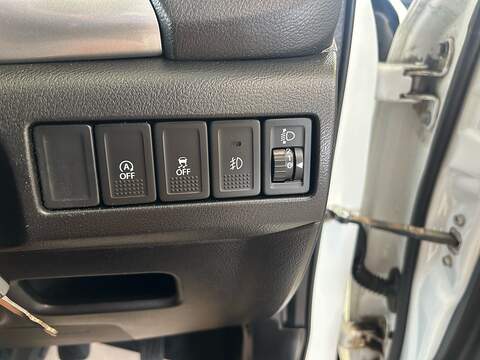 Suzuki Vitara SZ-T - U11199