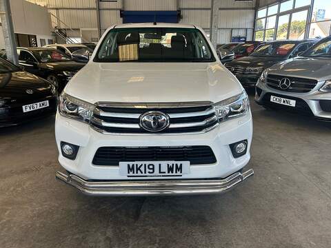 Toyota Hilux D-4D Invincible - U11202