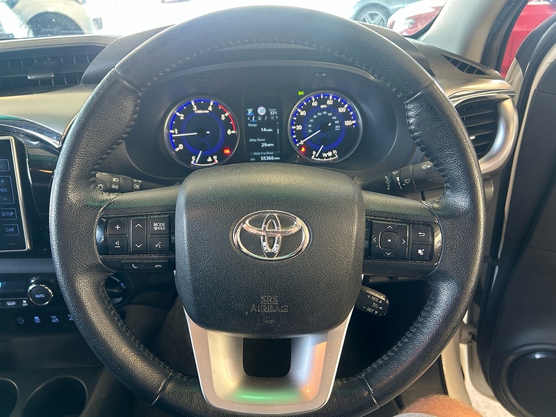 Toyota Hilux D-4D Invincible - U11202