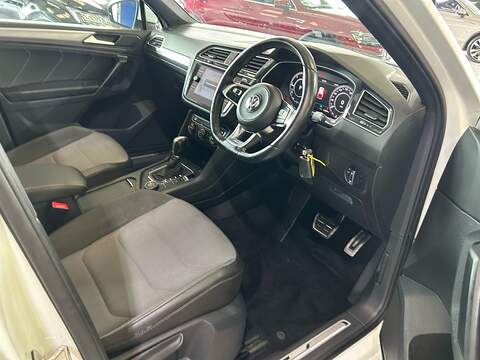 Volkswagen Tiguan TDI R-Line - U11207