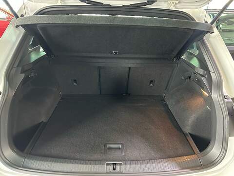 Volkswagen Tiguan TDI R-Line - U11207