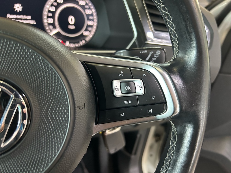 Volkswagen Tiguan TDI R-Line - U11207