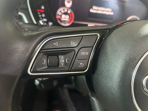 Audi A5 Cabriolet TFSI Sport - U11219