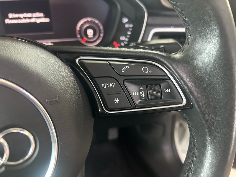 Audi A5 Cabriolet TFSI Sport - U11219