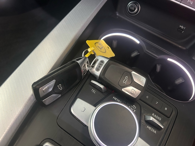 Audi A5 Cabriolet TFSI Sport - U11219
