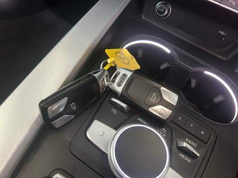 Audi A5 Cabriolet TFSI Sport - U11219