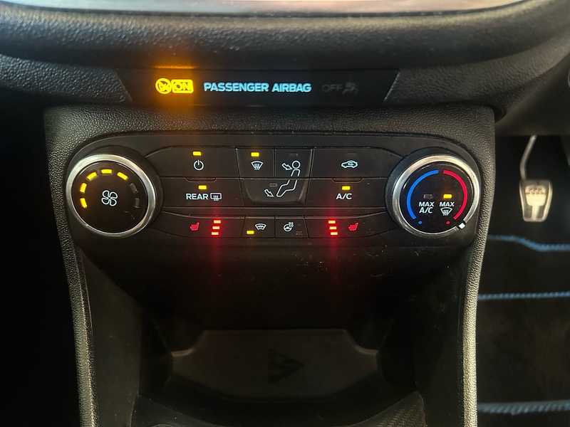 2017 2017 FORD FIESTA
