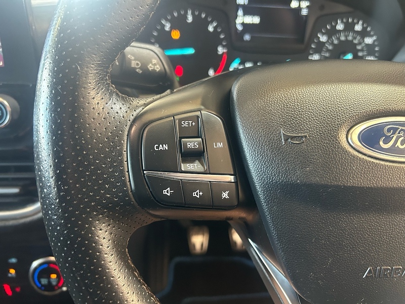 2017 2017 FORD FIESTA