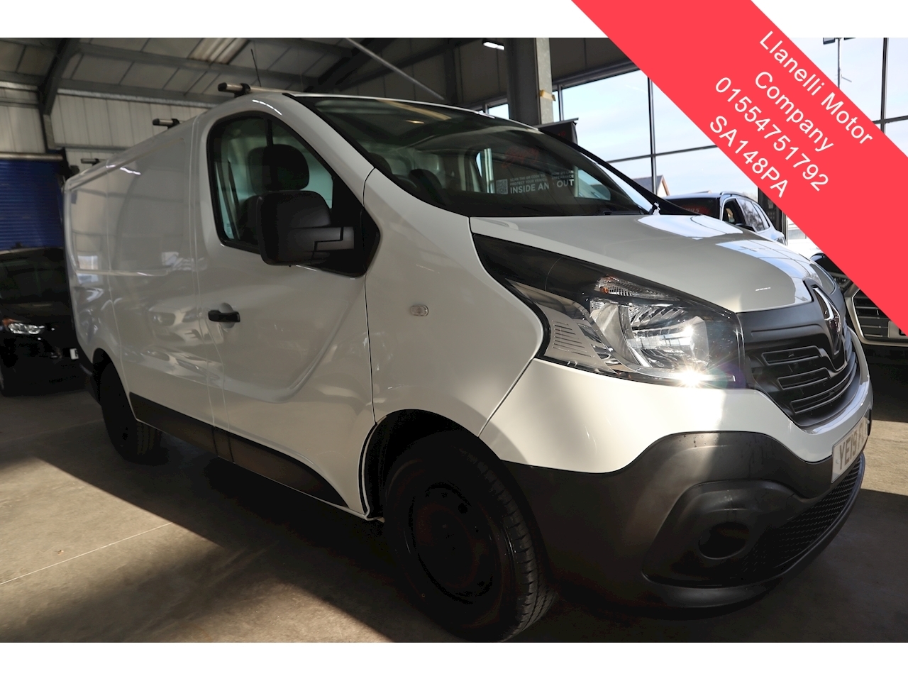 Used Renault Trafic dCi ENERGY 27 Business Llanelli Motor Company