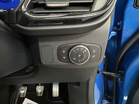 Ford Puma 1.0T EcoBoost MHEV ST-Line SUV 5dr Petrol Manual Euro 6 (s/s) (125 ps) - U9567