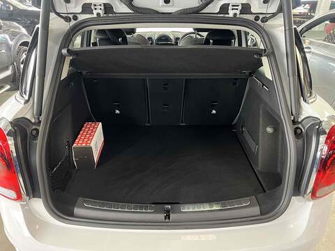 MINI Countryman Cooper - U9614