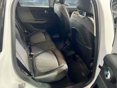 MINI Countryman Cooper - U9614