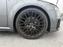 Audi TT TFSI Black Edition - U7085