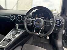 Audi TT TFSI Black Edition - U7085