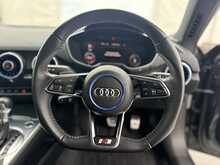 Audi TT TFSI Black Edition - U7085