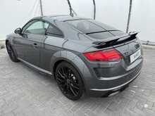 Audi TT TFSI Black Edition - U7085