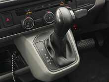Volkswagen Transporter BiTDI T32 Highline - U7142