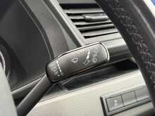 Volkswagen Transporter BiTDI T32 Highline - U7142