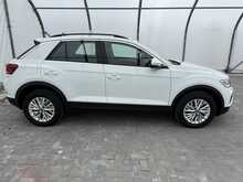 Volkswagen T-Roc TSI Life - U7217