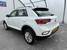 Volkswagen T-Roc TSI Life - U7217