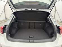 Volkswagen T-Roc TSI Life - U7217