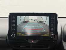 Toyota Yaris Cross VVT-h Design - U7225