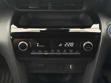 Toyota Yaris Cross VVT-h Design - U7225