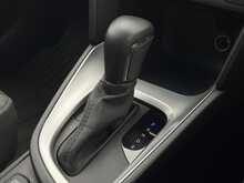 Toyota Yaris Cross VVT-h Design - U7225
