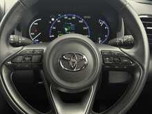 Toyota Yaris Cross VVT-h Design - U7225