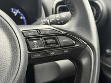 Toyota Yaris Cross VVT-h Design - U7225