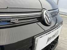Volkswagen Golf TSI R-Line - U7226
