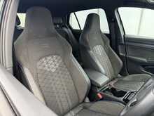 Volkswagen Golf TSI R-Line - U7226