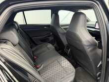 Volkswagen Golf TSI R-Line - U7226