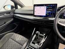Volkswagen Golf TSI R-Line - U7226