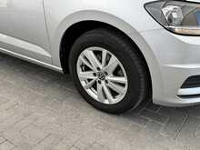 Volkswagen Touran TSI EVO SE Family - U7227