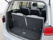 Volkswagen Touran TSI EVO SE Family - U7227