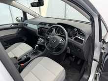 Volkswagen Touran TSI EVO SE Family - U7227