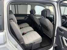 Volkswagen Touran TSI EVO SE Family - U7227