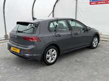 Volkswagen Golf TDI Life - U7241