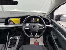 Volkswagen Golf TDI Life - U7241