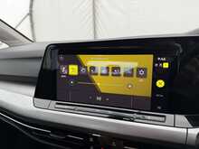 Volkswagen Golf TDI Life - U7241