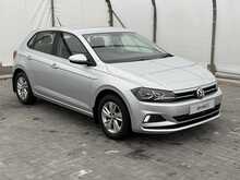 Volkswagen Polo TSI SE - U7273