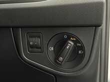 Volkswagen Polo TSI SE - U7273