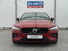 Volvo V60 B4 MHEV Plus - U7276
