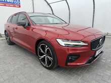Volvo V60 B4 MHEV Plus - U7276
