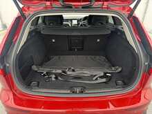 Volvo V60 B4 MHEV Plus - U7276