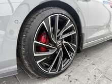 Volkswagen Golf TDI GTD - U7278