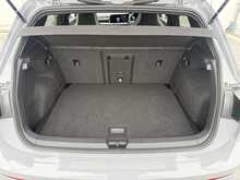 Volkswagen Golf TDI GTD - U7278