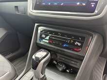 Volkswagen Tiguan rline 1.5TSi DSG - U7288