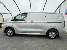 Ford Transit Custom 280 EcoBlue Limited - U7324